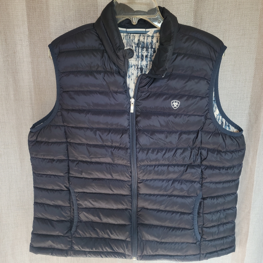 Ariat Women's Dark Quilted Vest